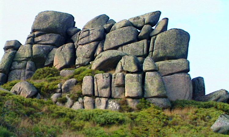 L'érosion - altération des roches cristallines - 2mn 42s 